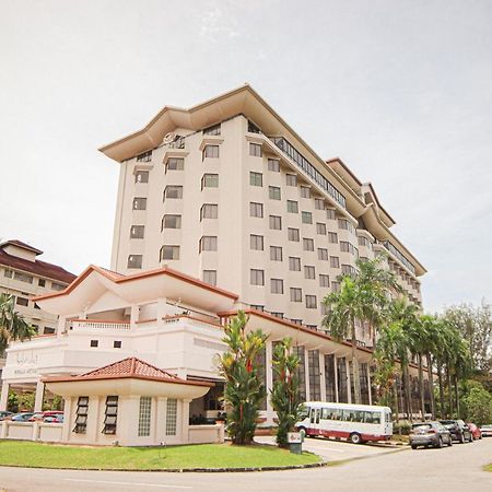 Mulia Hotel Bandar Seri Begawan Ngoại thất bức ảnh