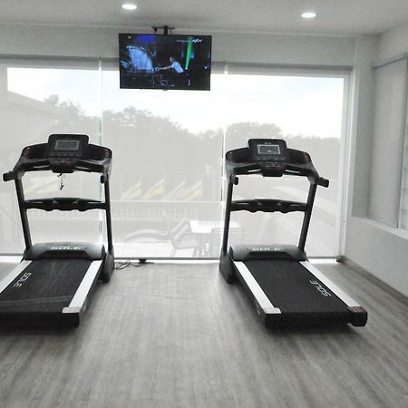 Mulia Hotel Bandar Seri Begawan Ngoại thất bức ảnh