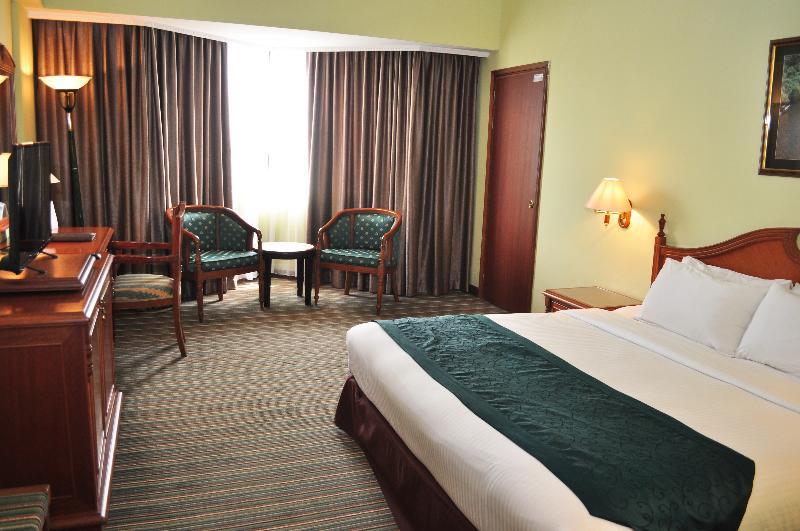 Mulia Hotel Bandar Seri Begawan Ngoại thất bức ảnh